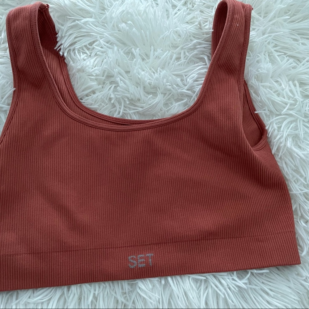 Sports bra